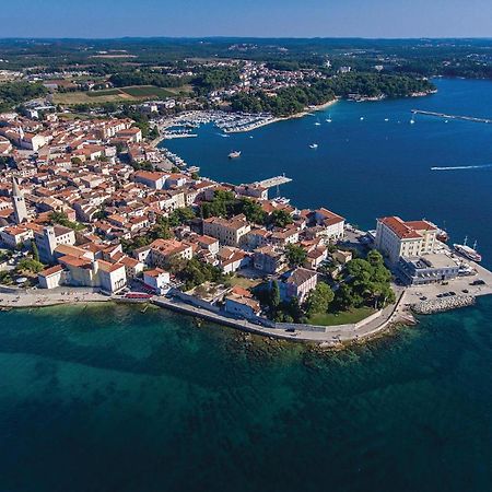 Gorgeous Apartment In Porec With Kitchen المظهر الخارجي الصورة